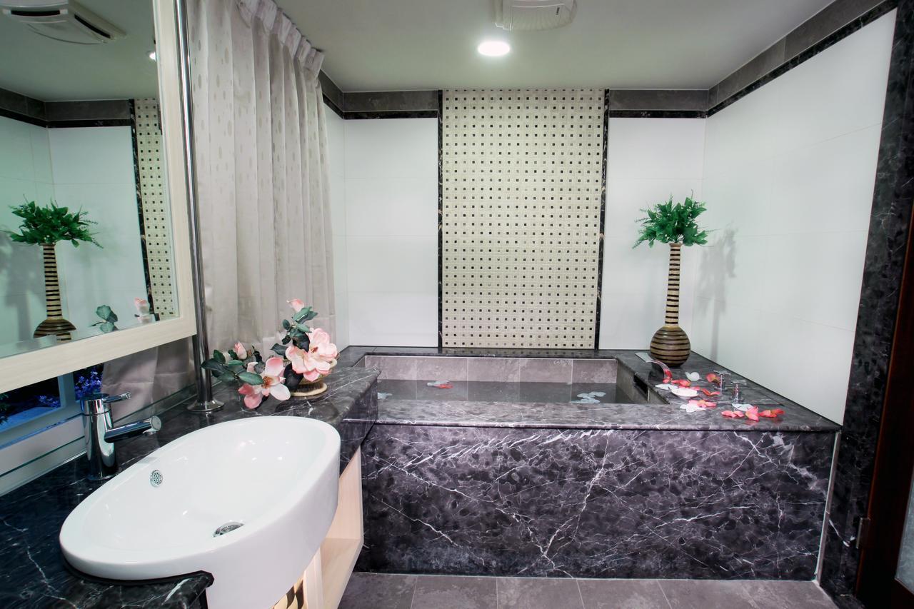 Chuang-Tang Spring Spa Hotel - Deyang Джиаоси Екстериор снимка