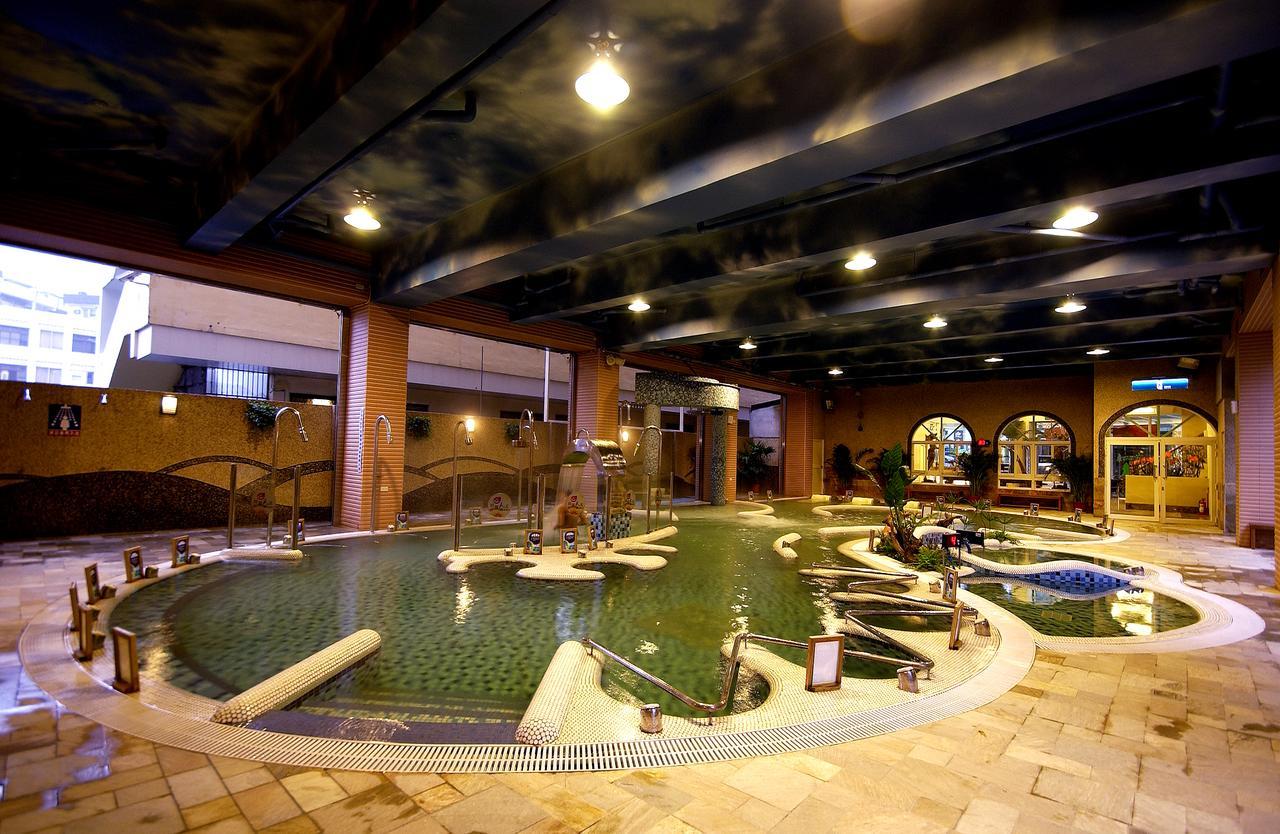 Chuang-Tang Spring Spa Hotel - Deyang Джиаоси Екстериор снимка